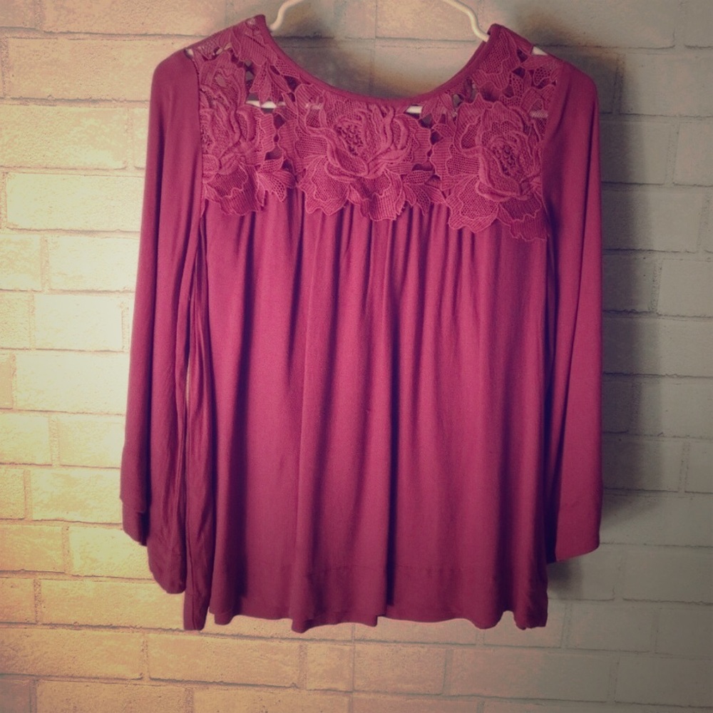 Neiman Marcus Ella Moss crochet lace blouse